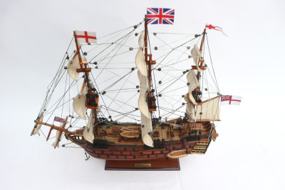 Модель парусника "HMS Victory", Англия