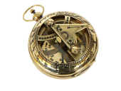 Карманный компас с солнечными часами