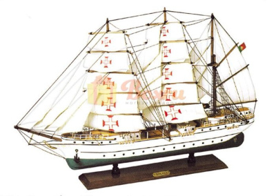 Сувенирная модель корабля " Gorch Fock " Esteban Ferrer ( T-32)