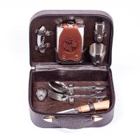 Набор дорожный в сумке-кейсе из искусственной кожи (4 персоны), арт.250ИИ4