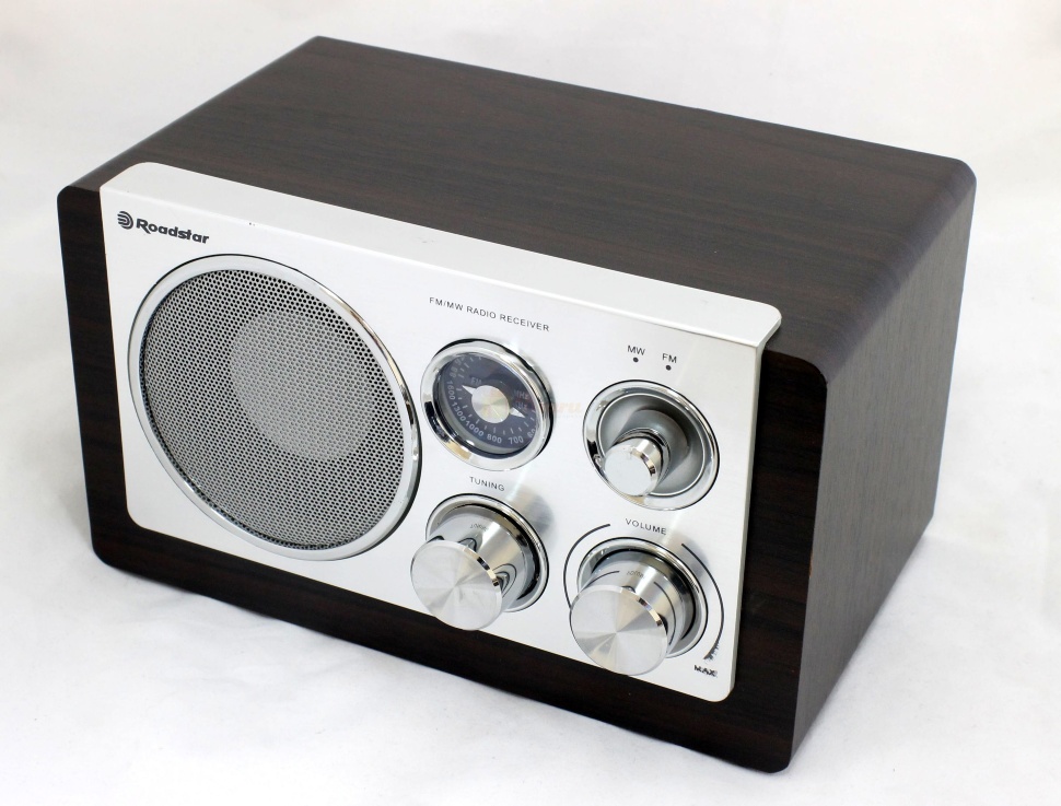 Радиоприемник Roadstar HRA-1200 (FM), черный