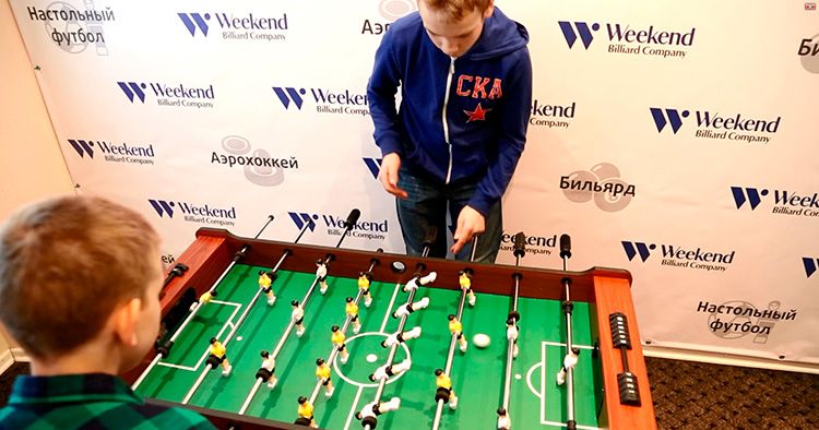 настольный настольный