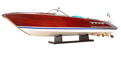 Модель катера "Riva Aquarama" 50*14*14 Модель катера "Riva Aquarama" 50*14*14