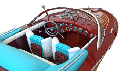 Модель катера "Riva Aquarama" 50*14*14 Модель катера "Riva Aquarama" 50*14*14