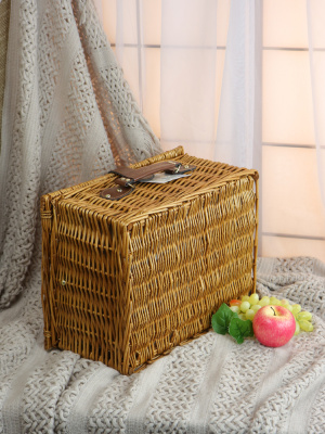 Набор для пикника с термосумкой и пледом на 4 персоны Набор для пикника с термосумкой и пледом на 4 персоны