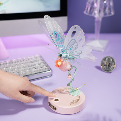 Конструктор механический 3D DIY Розовая бабочка Robotime Butterfly Pink