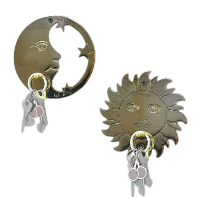 Ключница металлическая настенная Солнце и Луна Ключница металлическая настенная Солнце и Луна