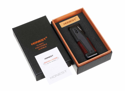 Зажигалка сигарная Honest, четверное пламя, с пробойником и сигарным ложементом, черная Зажигалка сигарная Honest, четверное пламя, с пробойником и сигарным ложементом, черная