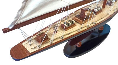 Яхта Endeavour, Y-01 Яхта Endeavour, Y-01