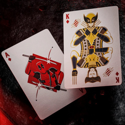 Карты "Theory11 Deadpool playing cards"