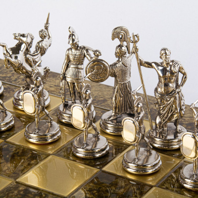 Шахматный набор "Троянская война" (54х54 см), доска коричневая