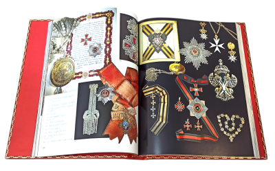 Книга Москва на китайском языке. Подарочный набор с плакеткой