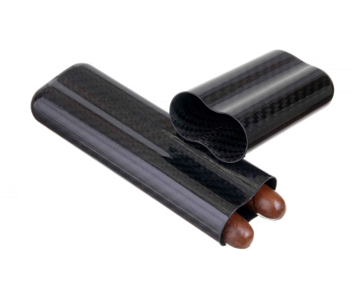 Чехол Lubinski на 2 сигары, черный карбон Чехол Lubinski на 2 сигары, черный карбон