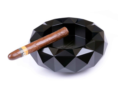 Пепельница Colibri Quasar на 6 сигар, Черный лак Royal, AT300T1