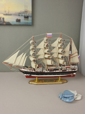 Модель парусника Седов 52 см