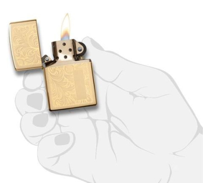 Зажигалка ZIPPO Venetian® с покрытием High Polish Brass, латунь/сталь, золотистая, 38x13x57 мм Зажигалка ZIPPO Venetian® с покрытием High Polish Brass, латунь/сталь, золотистая, 38x13x57 мм