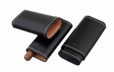 Чехол P&A на 3 сигары Черчилль, натуральная кожа и кедр Чехол P&A на 3 сигары Черчилль, натуральная кожа и кедр