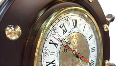 Часы в форме штурвала, С-9-Ч