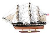 Модель парусника "USS Constitution", США