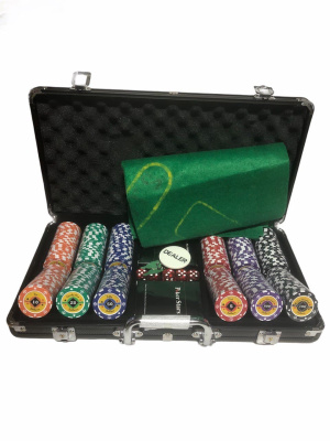 Набор для покера Crown на 300 фишек в черном кейсе