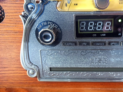Граммофон "Прага" с пультом, FM/BT/USB/CD, металлическая труба