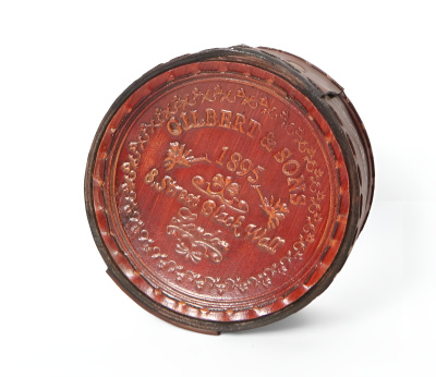 Морской компас в кожаном футляре 