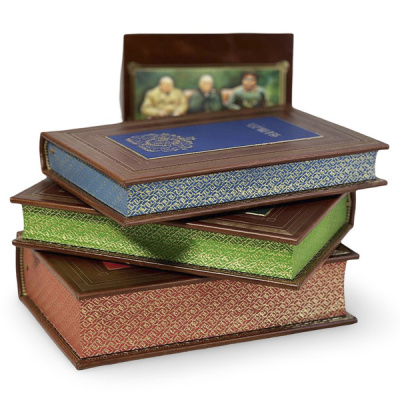 Черчилль, Рузвельт, Сталин 3 тома (на подставке)