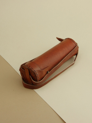 Подзорная труба в кожаном футляре Подзорная труба в кожаном футляре