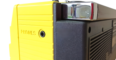 Ретро-магнитофон  EL-149BT "Ghettoblaster", желтый