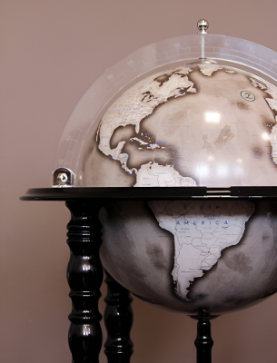 928/WB Глобус-бар напольный "Elegance - Black/Warm Grey", d=40 см (Zoffoli, Италия) (современная карта мира на английском языке) 928/WB Глобус-бар напольный "Elegance - Black/Warm Grey", d=40 см (Zoffoli, Италия) (современная карта мира на английском языке)