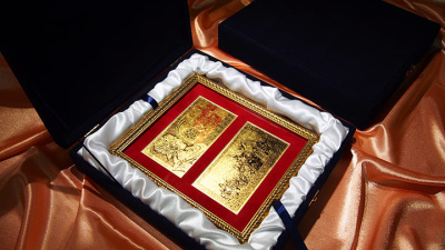 Картина на сусальном золоте «Деньги империи Александра Македонского» Картина на сусальном золоте «Деньги империи Александра Македонского»