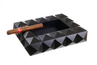 Пепельница Colibri Quasar на 8 сигар, Черный лак, AT100T1