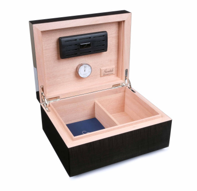 Хьюмидор Gentili Fumatore Argento на 50 сигар, Клен Хьюмидор Gentili Fumatore Argento на 50 сигар, Клен