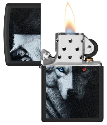 Зажигалка ZIPPO Two Wolves с покрытием Black Matte, латунь/сталь, черная, 38x13x57 мм (без бензина)