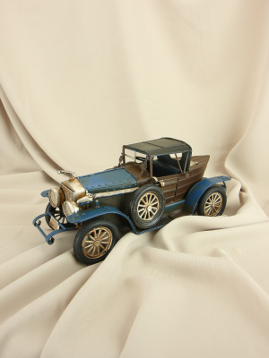 Ретро-автомобиль