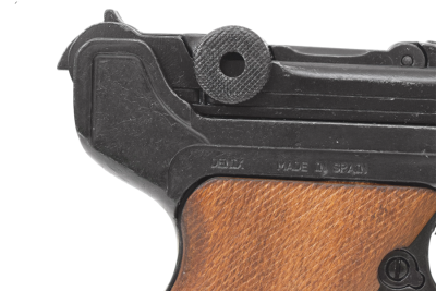 Макет. Пистолет Luger Parabellum P08 ("Люгер P08 Парабеллум") (Германия, 1898 г.), накладки на рукояти из дерева, арт.1143-M