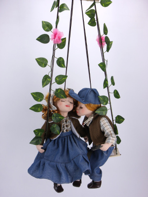 Куклы фарфоровые Валентин и Валентина