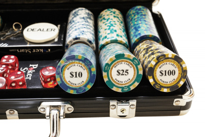 Набор для покера Monte Carlo на 300 фишек