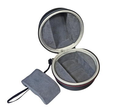 Футляр LuxeWood для хранения 1-их часов Velvet LW1W-KB, черный Футляр LuxeWood для хранения 1-их часов Velvet LW1W-KB, черный