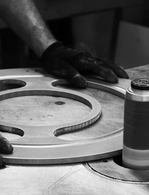 928/WB Глобус-бар напольный "Elegance - Black/Warm Grey", d=40 см (Zoffoli, Италия) (современная карта мира на английском языке) 928/WB Глобус-бар напольный "Elegance - Black/Warm Grey", d=40 см (Zoffoli, Италия) (современная карта мира на английском языке)