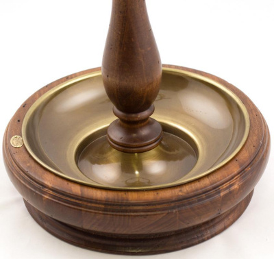 Зонтовница, подставка для зонтов