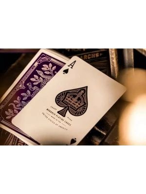 Карты "Theory11 Purple Monarchs"