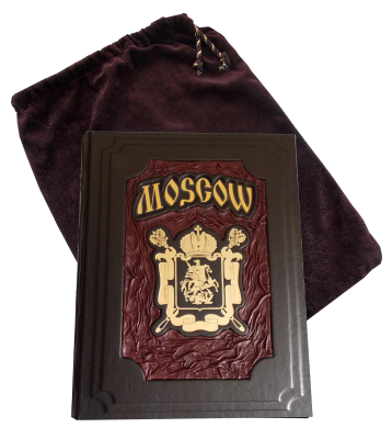 Книга Москва на английском языке. Книга в футляре