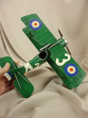 Модель самолета биплана Airco DH.4, Англия, 1916г.