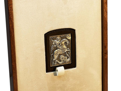 Книга Кодекс чести русского офицера с иконой. Подарочный набор в лакированной шкатулке.