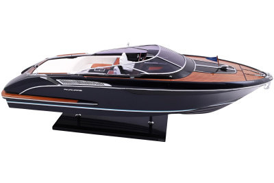 Катер RIVA RIVAMARE 38, SB1905P Катер RIVA RIVAMARE 38, SB1905P