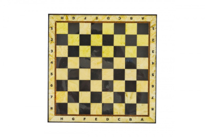 Шахматный ларец из янтаря средний 35*35