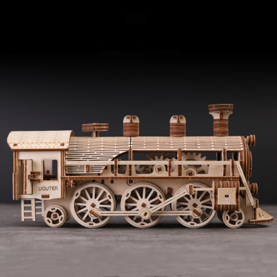 Механический деревянный конструктор - Паровоз Механический деревянный конструктор - Паровоз