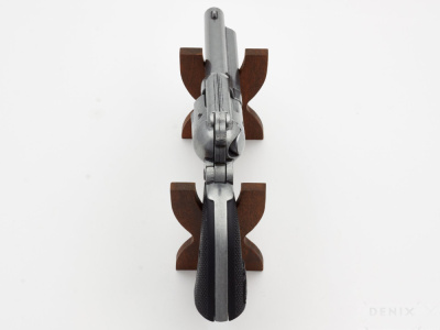 Револьвер кольт 45 калибра 1873 года