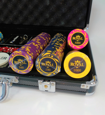 Набор для покера "King Royal" на 300 фишек (арт. KR300)